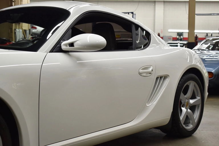 Porsche 987 Cayman S