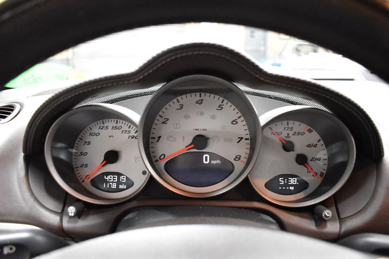 Porsche 987 Cayman S