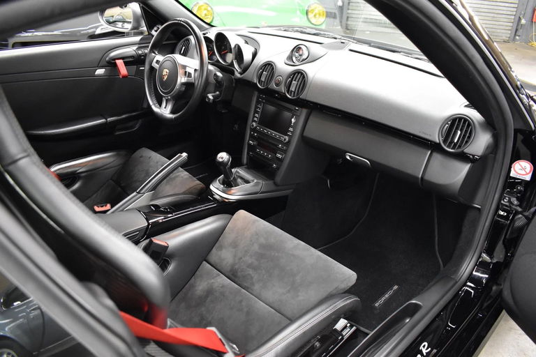 Porsche 987 Cayman R