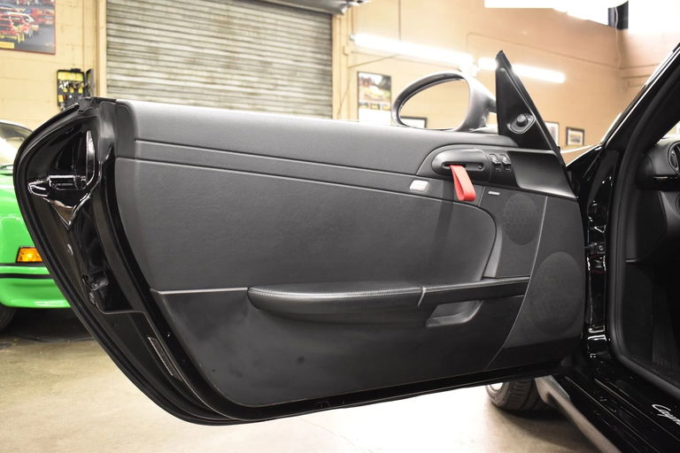 Porsche 987 Cayman R