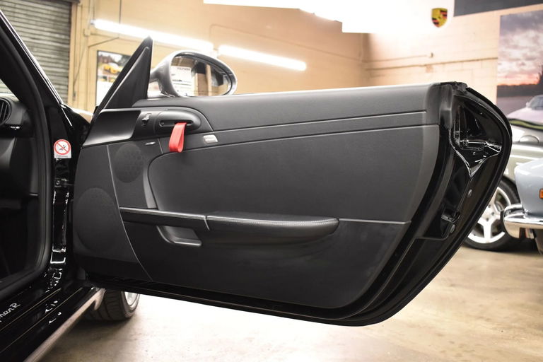 Porsche 987 Cayman R