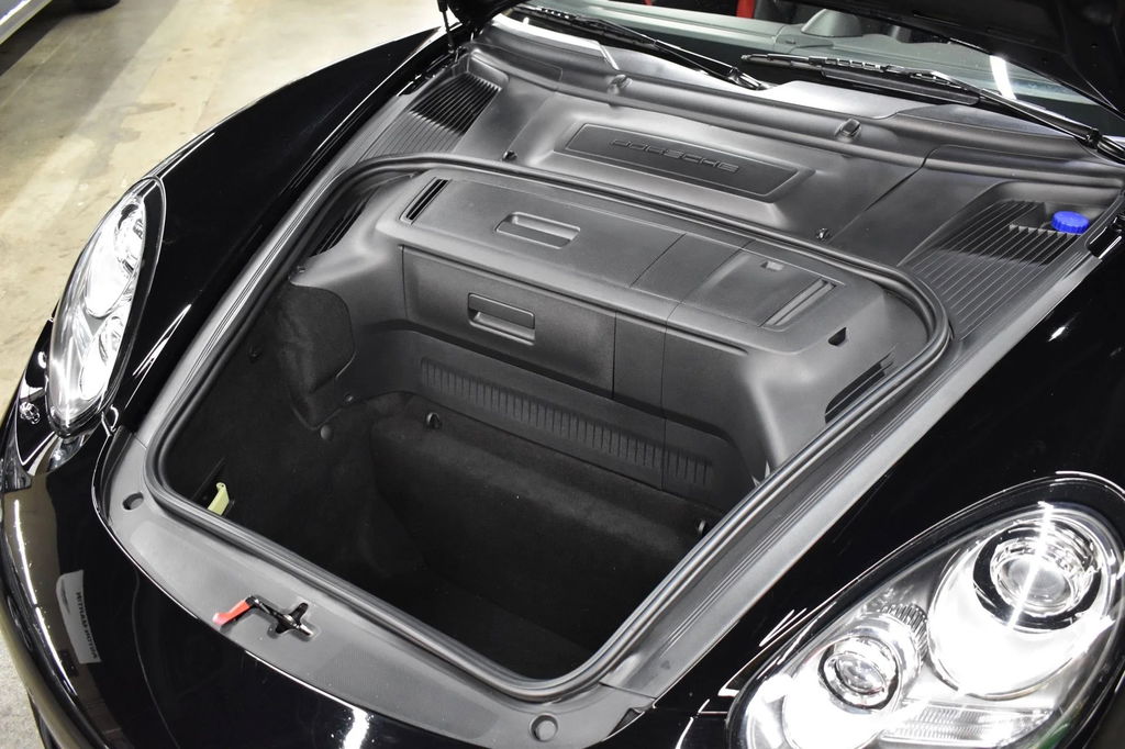 Porsche 987 Cayman R