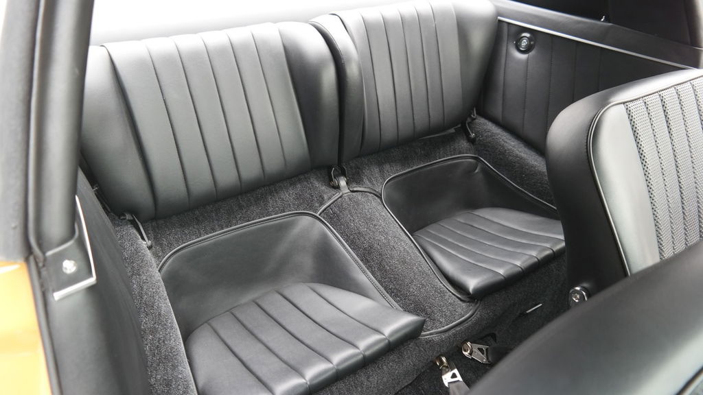 Porsche 911 S (F-Modell)