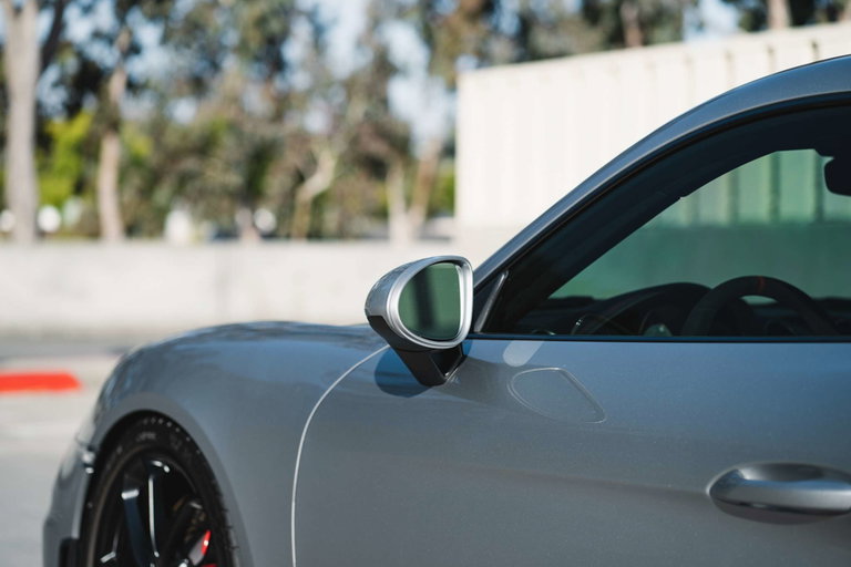 Porsche 718 Cayman GT4