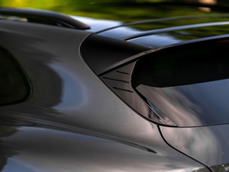 Porsche Taycan Turbo Cross Turismo