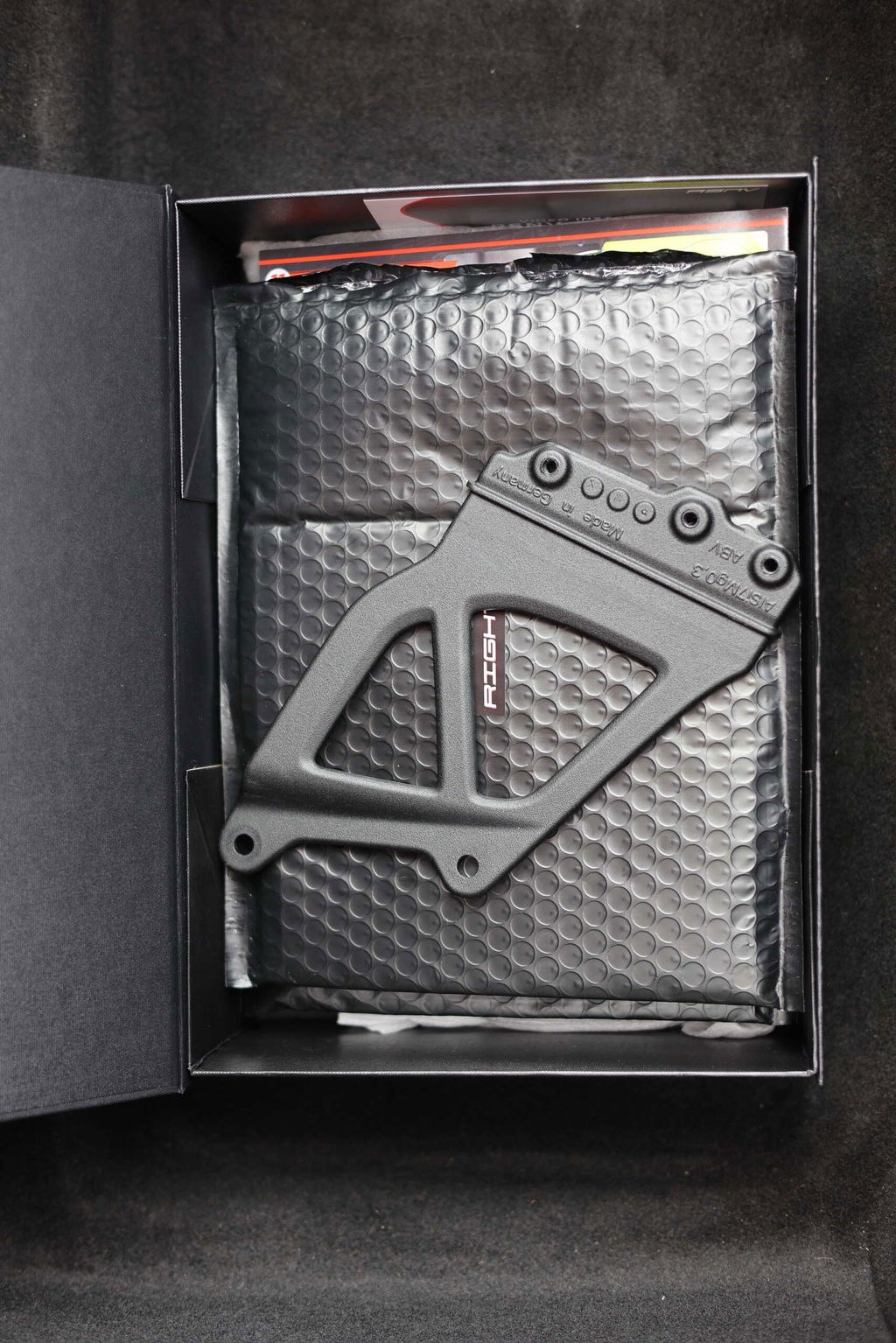 Porsche 981 Cayman GT4