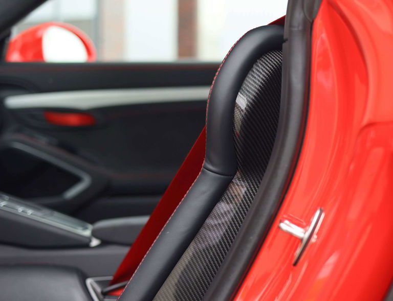 Porsche 981 Cayman GT4