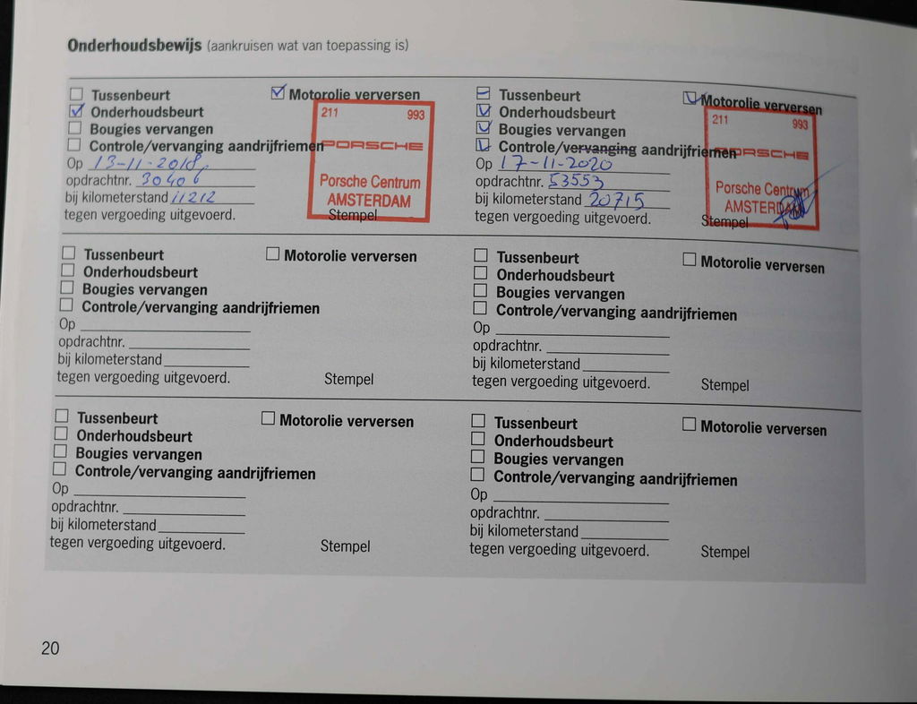 Porsche 981 Cayman GT4