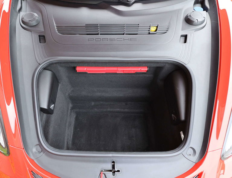 Porsche 981 Cayman GT4