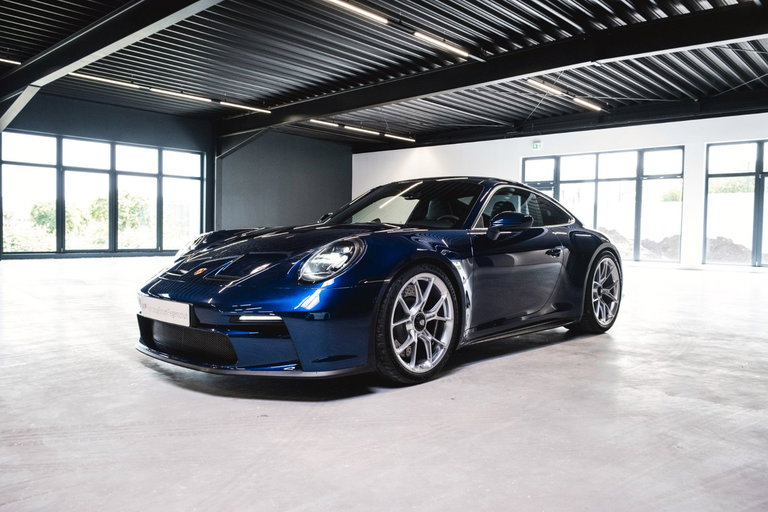 Porsche 992 GT3 Touring