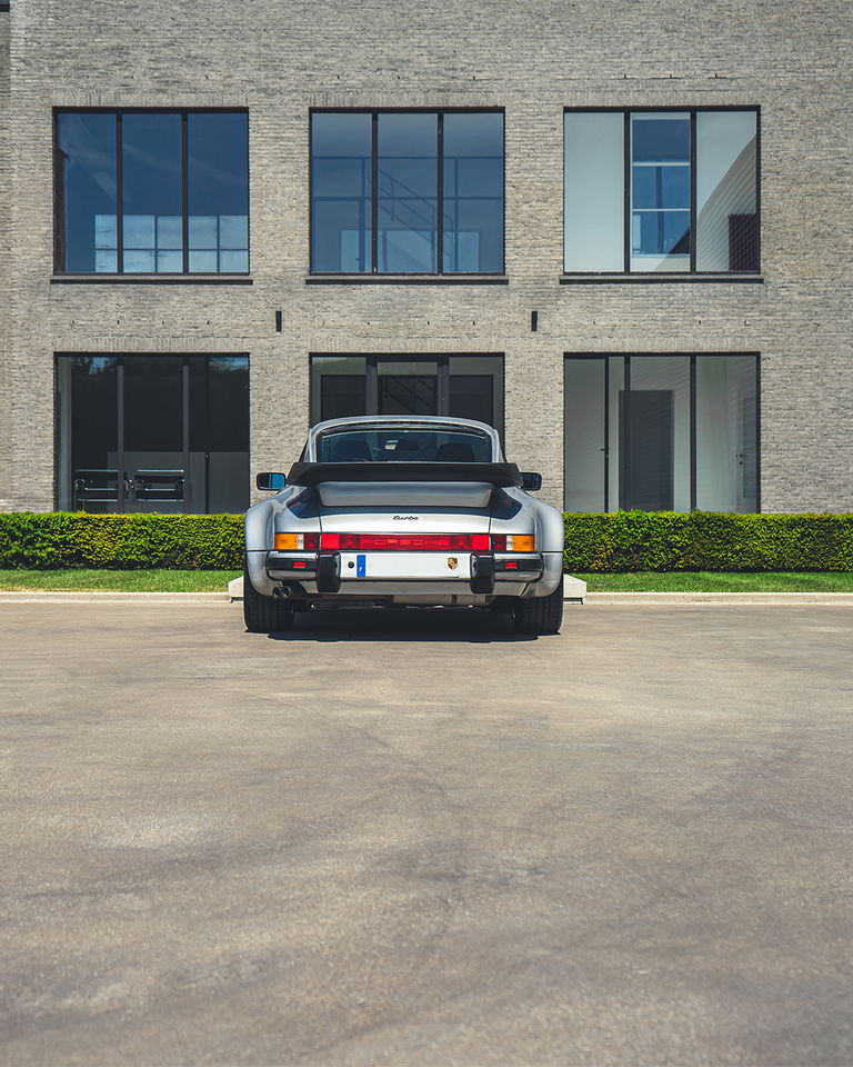 Porsche 911 Turbo 3.3