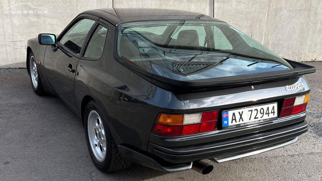 Porsche 944 Turbo Coupé