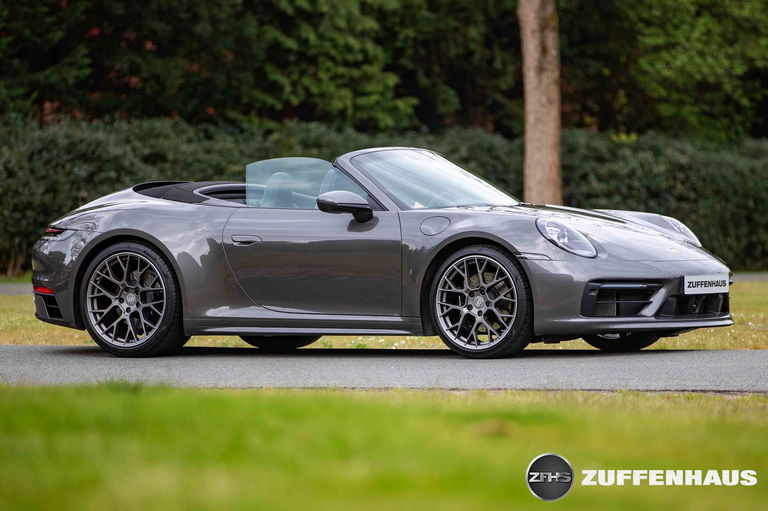 Porsche 992 Carrera 4S