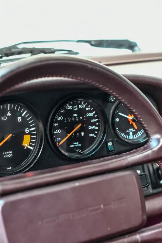 Porsche 911 Carrera 3.2