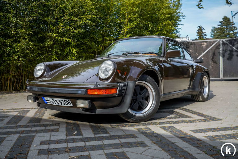 Porsche 911 Turbo 3.3 