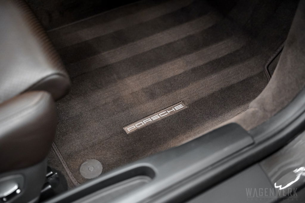 Porsche 991 Carrera 4