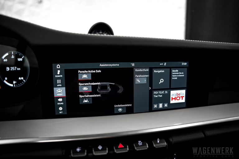 Porsche 992 Carrera 4S