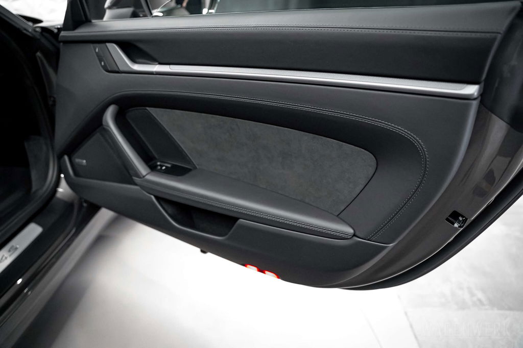 Porsche 992 Targa 4S