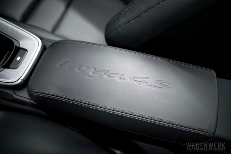 Porsche 992 Targa 4S