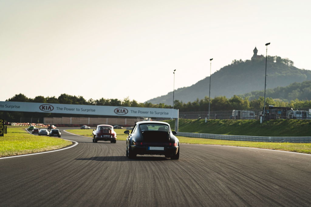 Porsche 964 Carrera 4