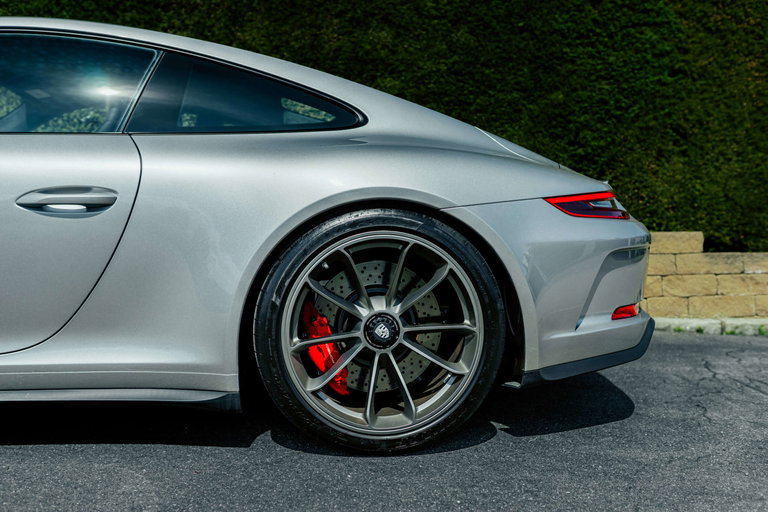 Porsche 991.2 GT3 Touring