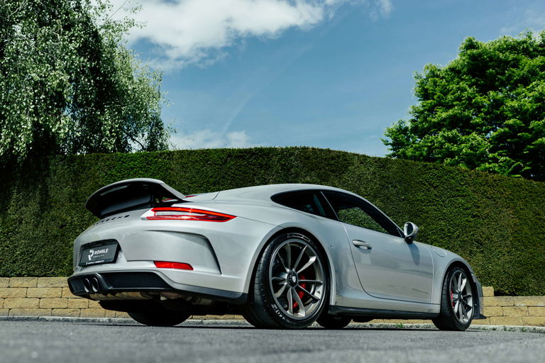 Porsche 991.2 GT3 Touring