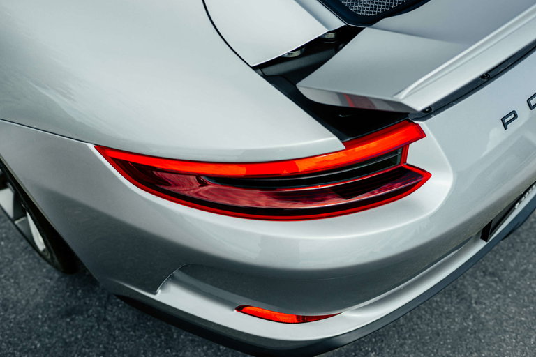 Porsche 991.2 GT3 Touring