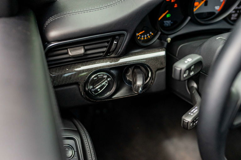 Porsche 991.2 GT3 Touring