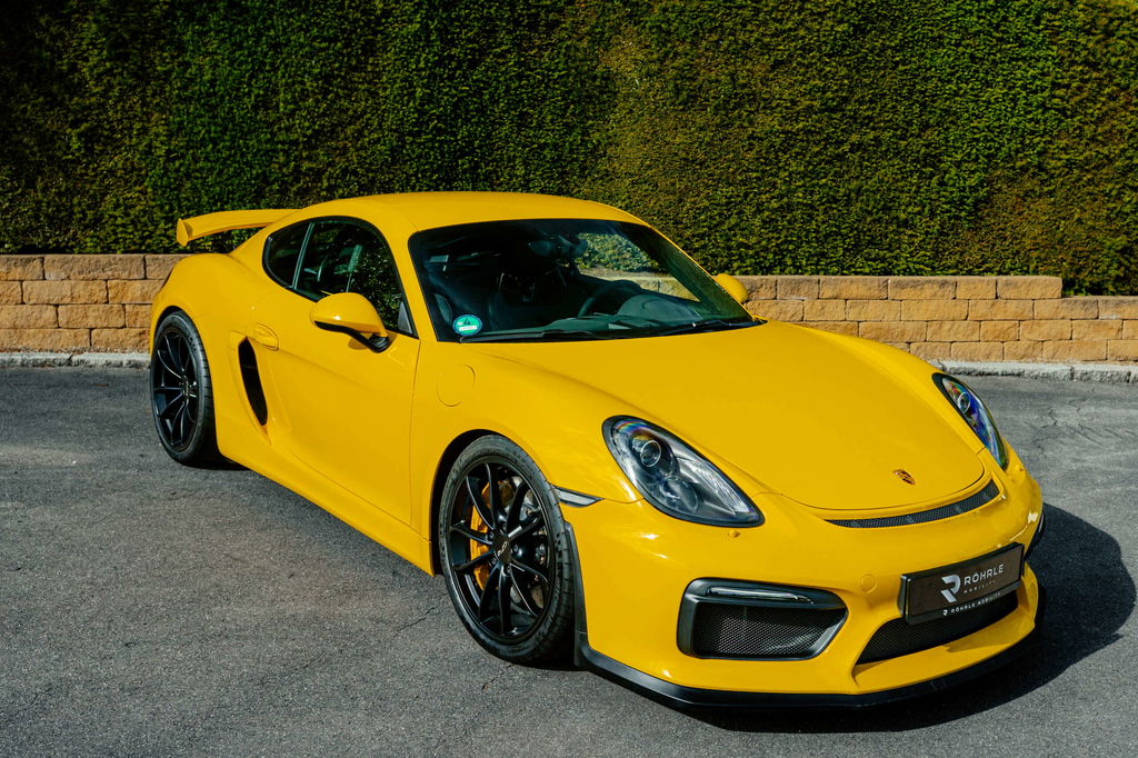 Porsche 981 Cayman GT4