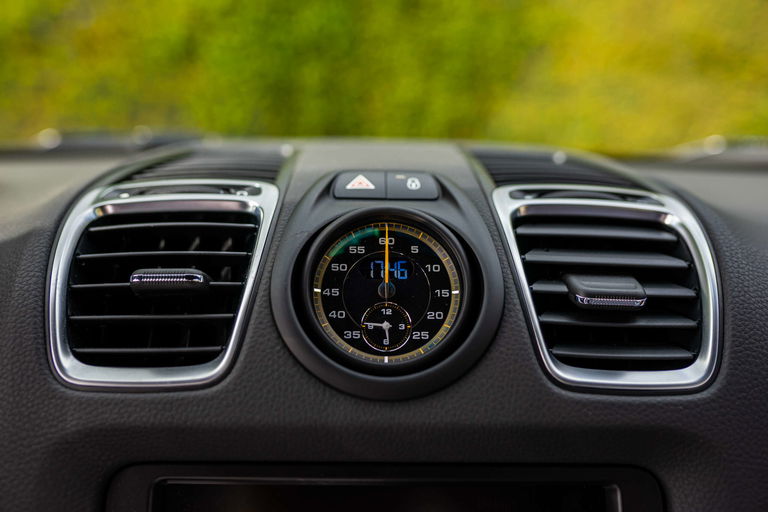 Porsche 981 Cayman GT4