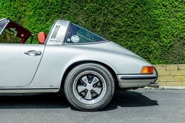 Porsche 911 S (F-Modell)