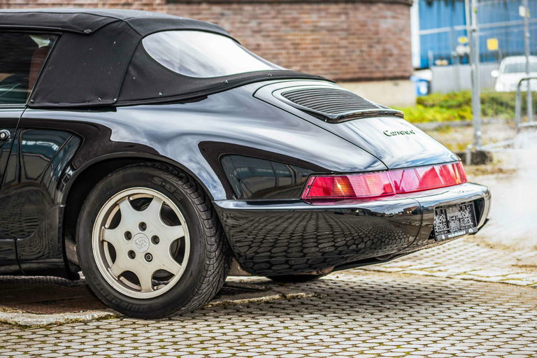 Porsche 964 Carrera 4