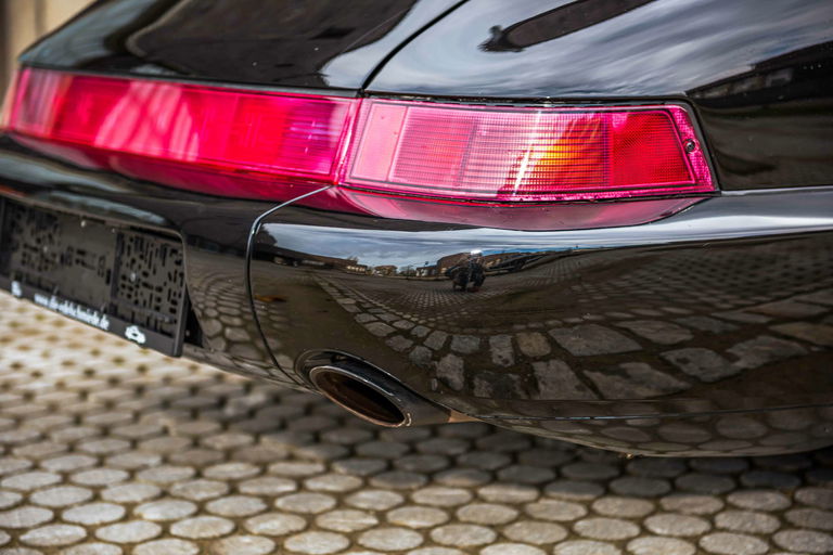 Porsche 964 Carrera 4