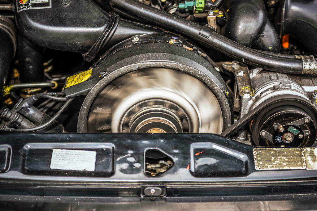 Porsche 964 Carrera 4