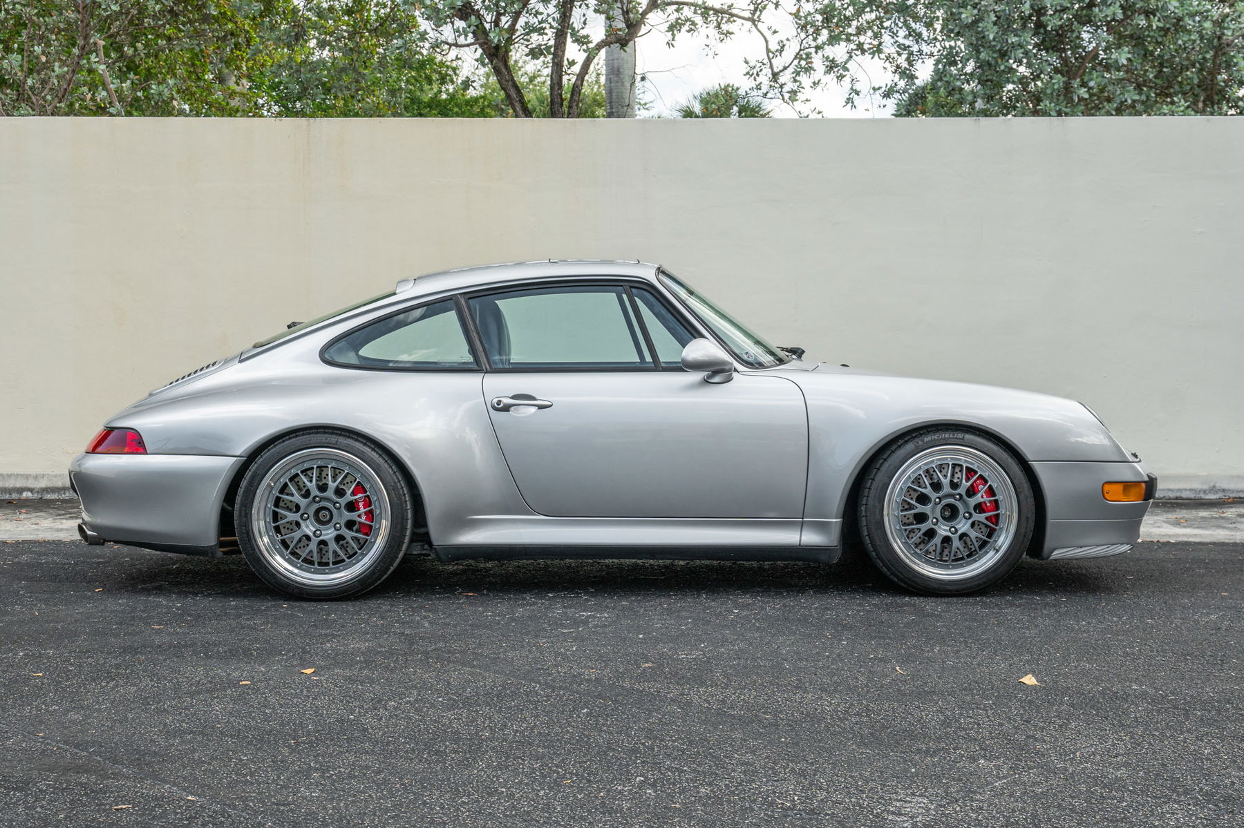 Porsche 993 Carrera S 1997 - elferspot.com - Marketplace for