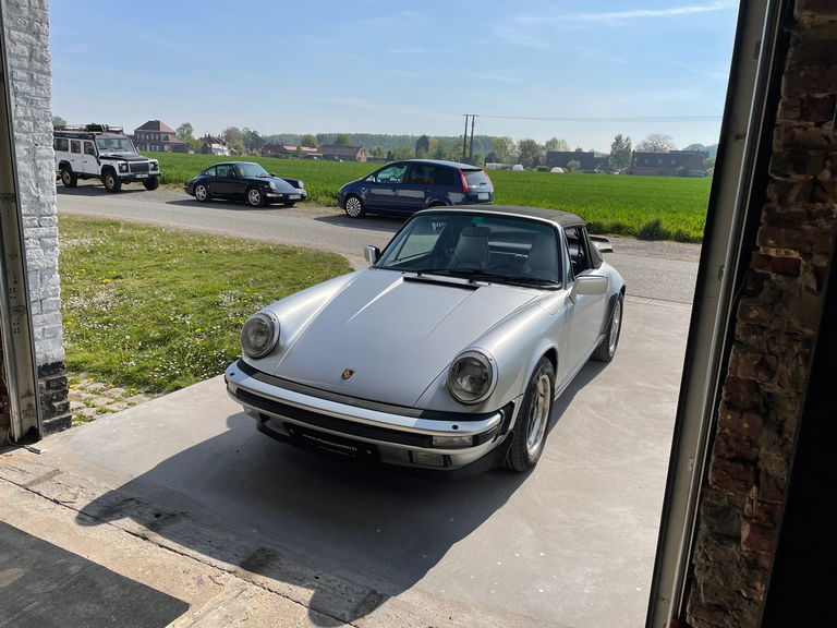 Porsche 911 Carrera 3.2 (US)