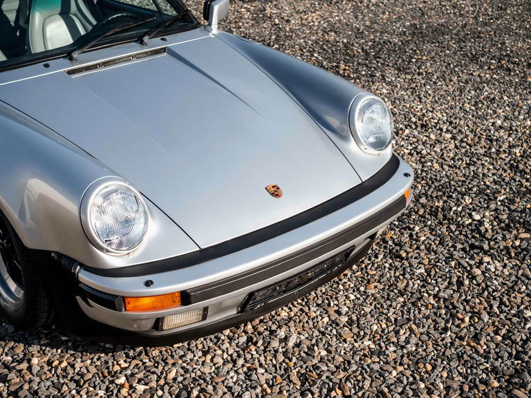 Porsche 911 Turbo 3.3