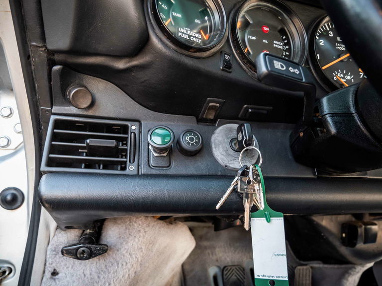 Porsche 911 Turbo 3.3