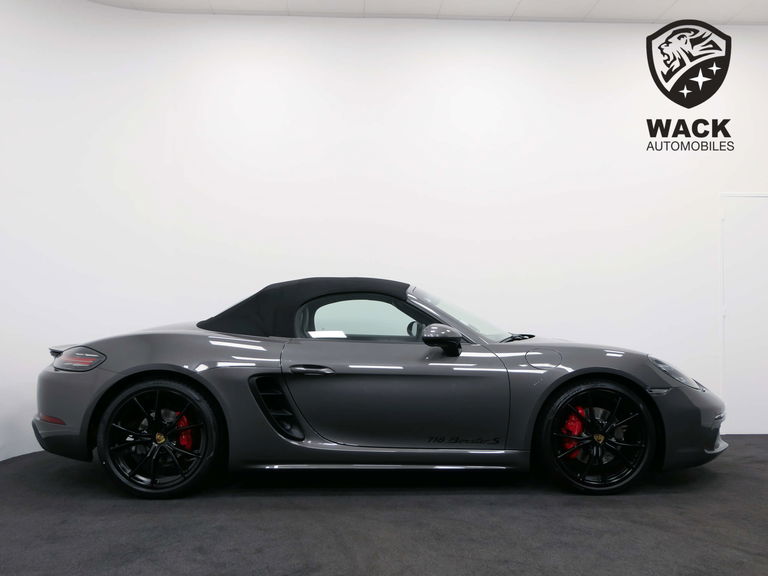 Porsche 718 Boxster S