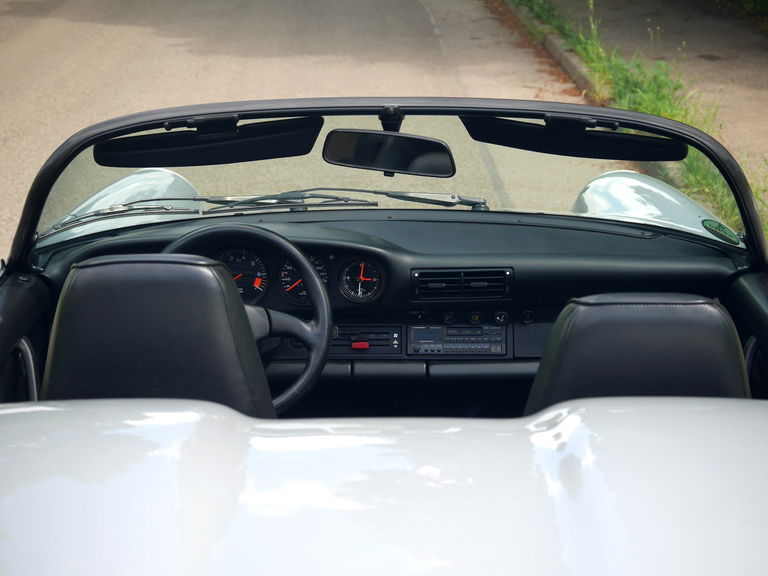 Porsche 911 Carrera 3.2 Speedster