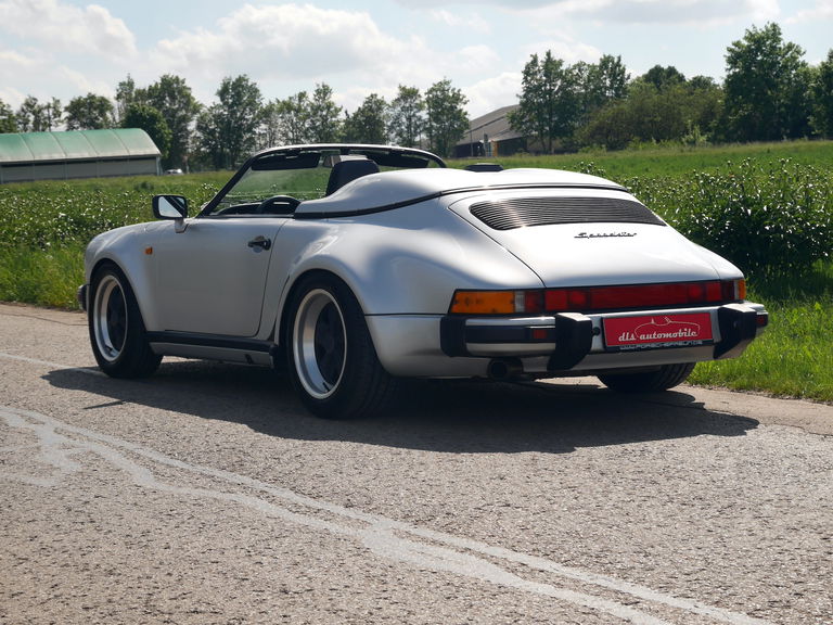 Porsche 911 Carrera 3.2 Speedster