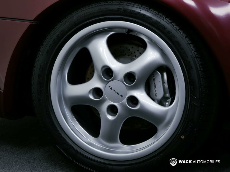 Porsche 993 Carrera 4