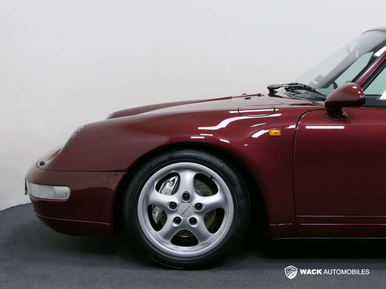 Porsche 993 Carrera 4