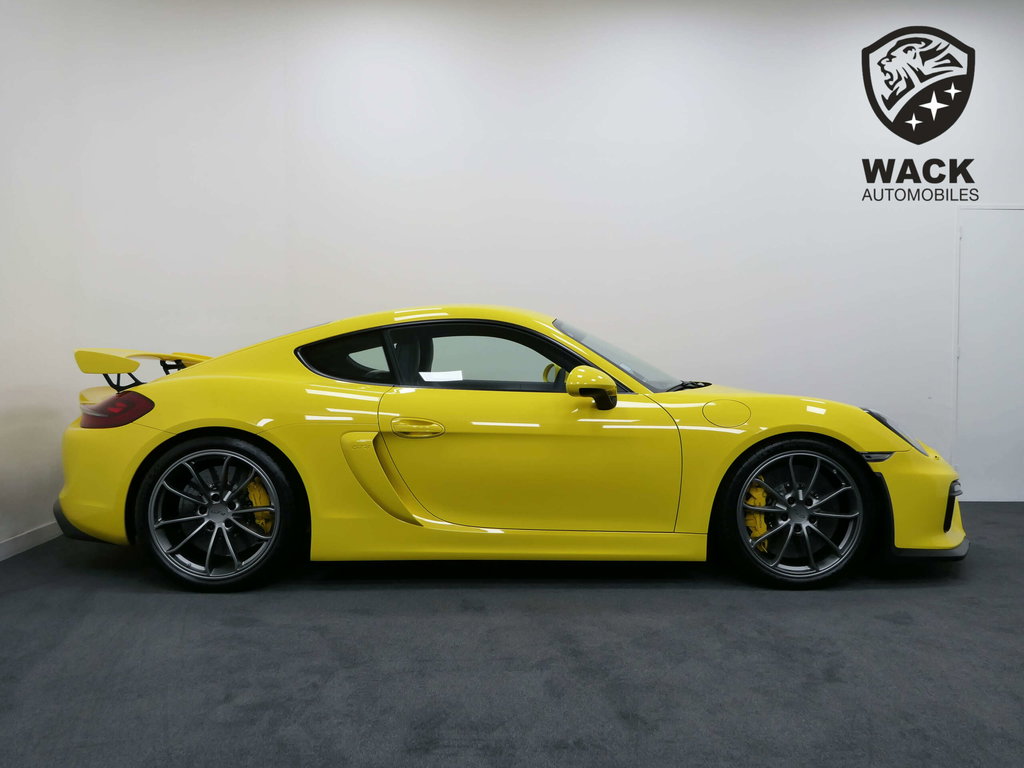 Porsche 981 Cayman GT4