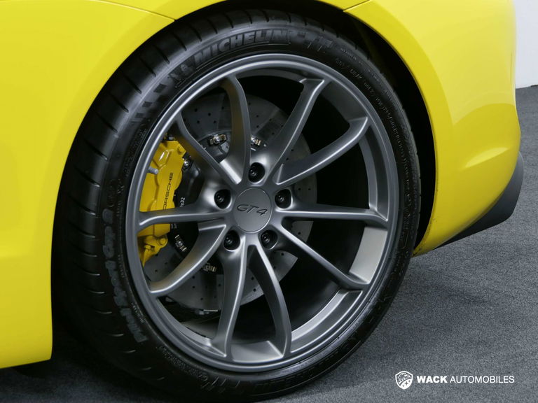 Porsche 981 Cayman GT4