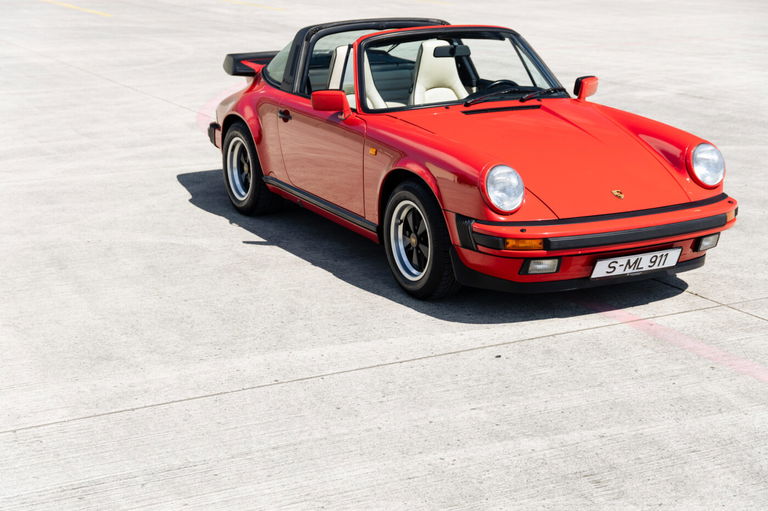Porsche 911 Carrera 3.2