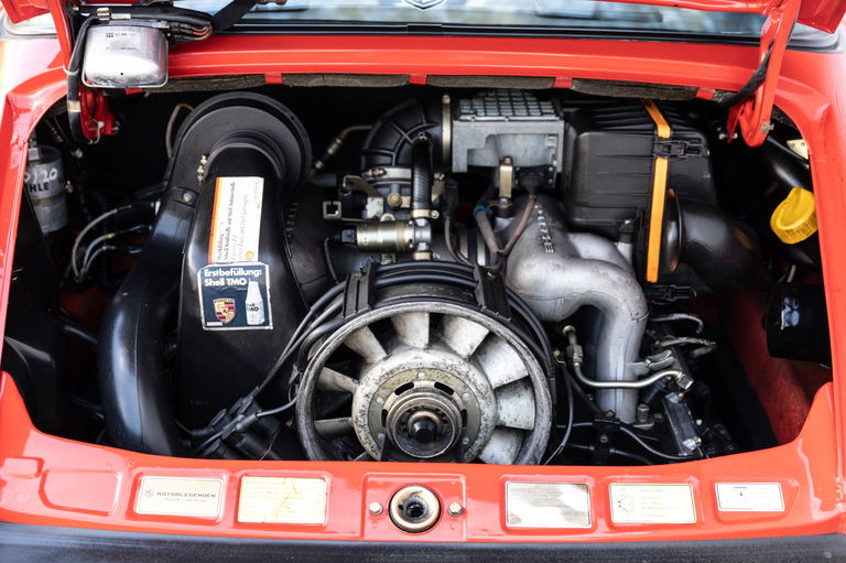 Porsche 911 Carrera 3.2