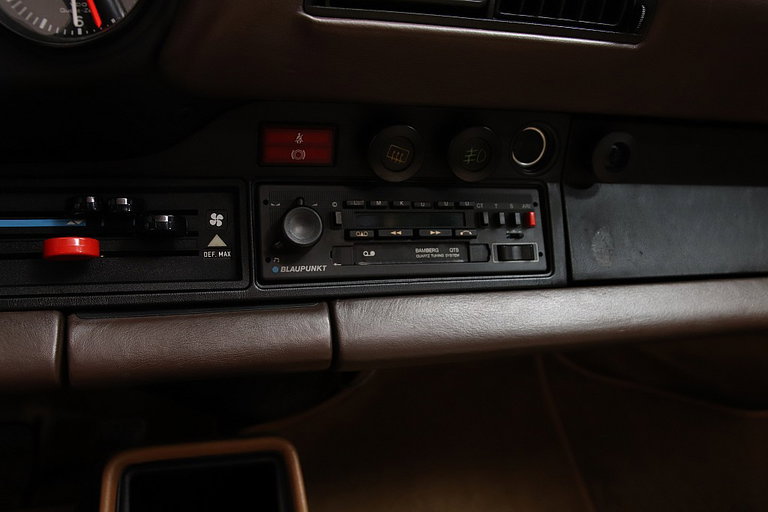 Porsche 911 Turbo 3.3