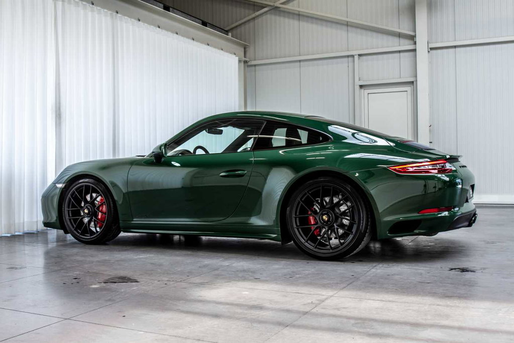 Porsche 991.2 Carrera GTS