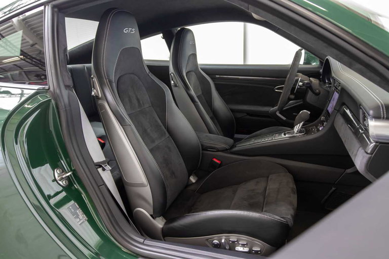 Porsche 991.2 Carrera GTS